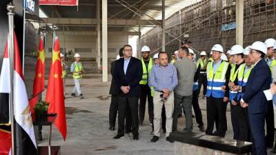 رئيس الوزراء يتفقد "مجمع هاير الصناعي" الصينى الصديق للبيئة بتكلفة 135 مليون دولار