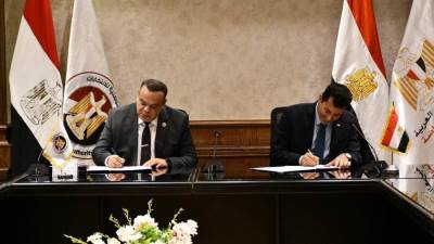 وزير الرياضة يشهد توقيع تعاون مع الهيئة الوطنية للانتخابات للتوعية بالمشاركة بالانتخابات