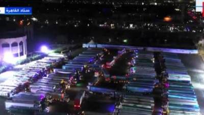 الرئيس السيسى يعطى إشارة البدء لانطلاق قافلة مساعدات جديدة لقطاع غزة