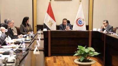 وزير الصحة يترأس اجتماع اللجنة العليا للسياحة العلاجية.. ويوجه بسرعة الإنتهاء من المنصة الالكترونية