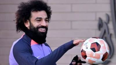 تقارير: محمد صلاح على رادار الدوري السعودي في الصيف