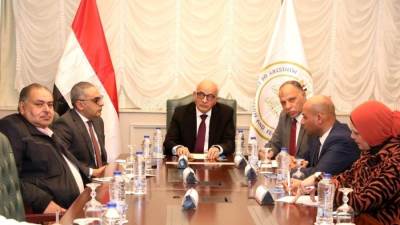 وزير التعليم يعقد اجتماعًا مع مديرى المديريات التعليمية لمتابعة انضباط سير الدراسة وامتحانات نصف العام
