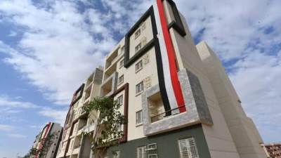 وزير الإسكان يتفقد وحدات المبادرة الرئاسية "سكن بكل المصريين - محور متوسطى الدخل" بمدينة أسوان