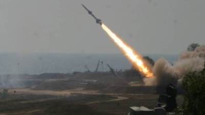 الجيش الصهيوني: الدفاعات الجوية تعترض صواريخ أطلقت من جنوب لبنان