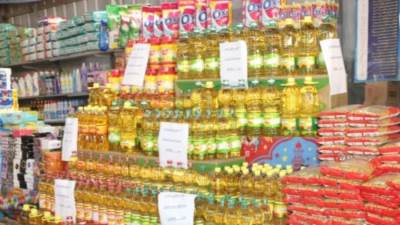 وزارة التموين تمد منافذ المجمعات بالسلع الغذائية لطرحها بأسعار مخفضة 25%