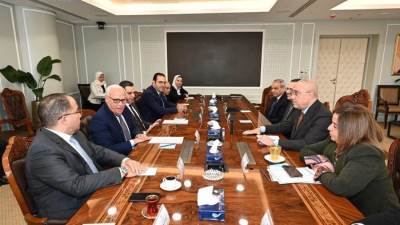 وزير الإسكان ومحافظ بورسعيد يبحثان مقترحات تنفيذ مشروعات سكنية لأهالي المحافظة