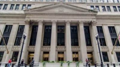 الاحتياطى الفيدرالى الأمريكى يسجل أكبر خسارة فى تاريخه منذ 110 سنوات