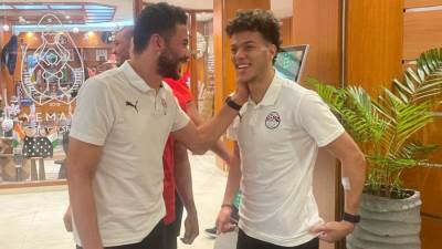 إمام عاشور يغادر المستشفى واستقبال خاص من الجهاز الفنى واللاعبين