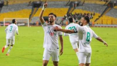 المصرى يهزم بيراميدز 3-1 ويتأهل لنصف نهائى كأس الرابطة فى ليلة تألق صلاح محسن