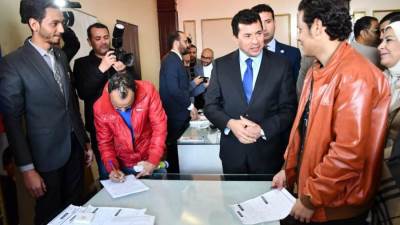 وزير الرياضة يفتتح فعاليات ملتقى التوظيف ومعرض منتجات الشباب بنادي 6 أكتوبر