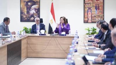وزيرا التخطيط والتعليم يناقشان ملامح الخطة الاستثمارية للعام المالي 24/2025