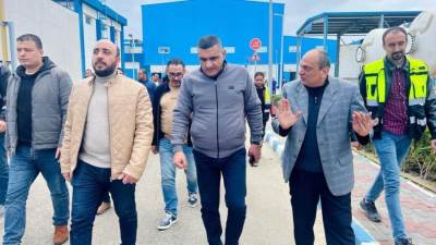 مسئولو "الإسكان" يتفقدون محطتي تحلية مياه البحر ومعالجة الصرف الصحي والكورنيش بالمنصورة الجديدة