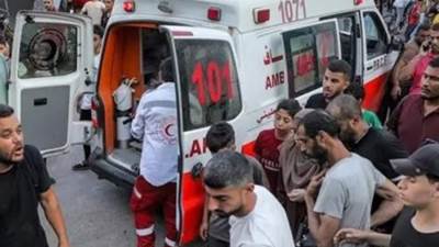 الإغاثة الطبية بغزة: الاحتلال يحول مركز الشفاء الطبي لمقبرة جماعية للشهداء