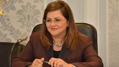 هالة السعيد: 13,2 مليار جنيه استثمارات لتنفيذ 242 مشروعًا تنمويًا بمحافظة الوادي الجديد