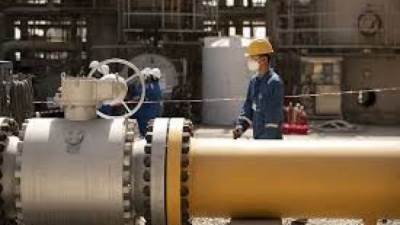 صحيفة إسبانية: الهجوم الإيرانى سيؤدى لارتفاع جديد فى أسعار النفط