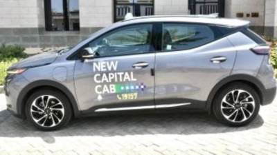 وزير النقل: تشغيل التاكسى الكهربائى الأربعاء المقبل بالعاصمة الإدارية