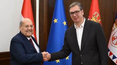 خلال لقائه رئيس صربيا.. رئيس مجلس الشيوخ يعرب عن تطلعه لزيادة الاستثمارات بين البلدين